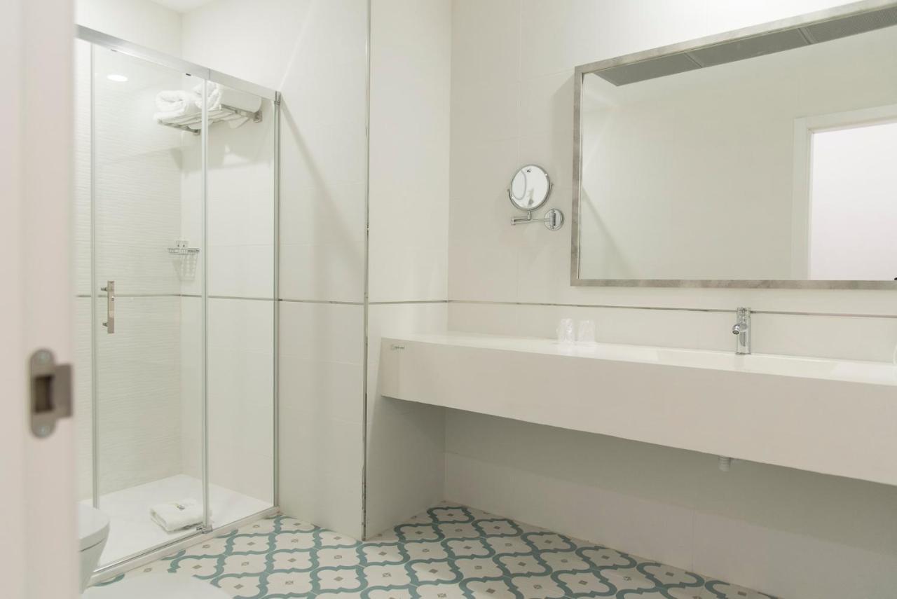 Gm Hotel Марчена Екстериор снимка