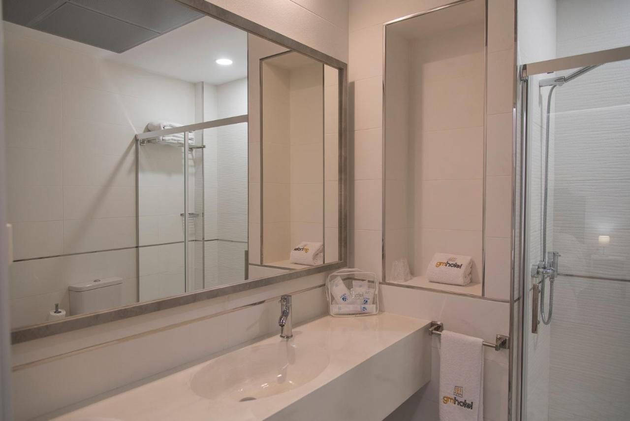 Gm Hotel Марчена Екстериор снимка