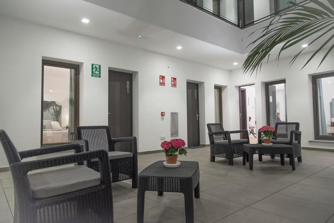 Gm Hotel Марчена Екстериор снимка